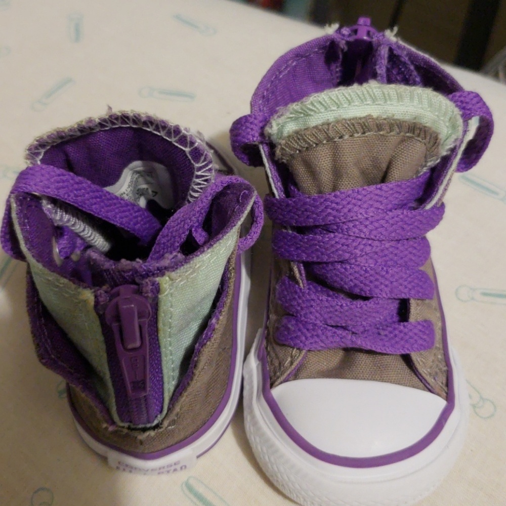 Baby Girl Converse